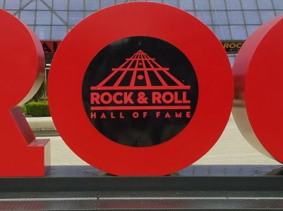 Rock & Roll Hall of Fame
